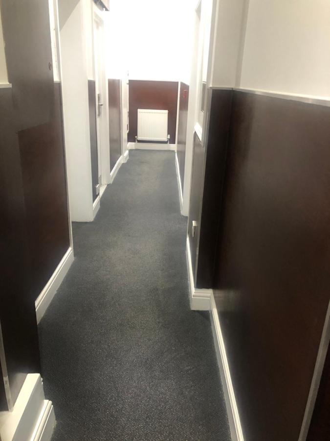 Plaza London Hotel Екстериор снимка