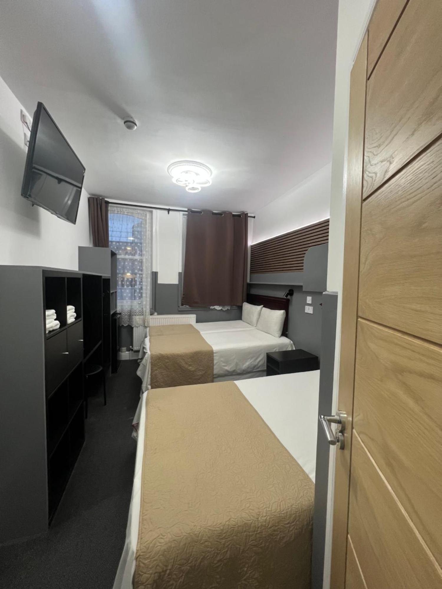Plaza London Hotel Екстериор снимка