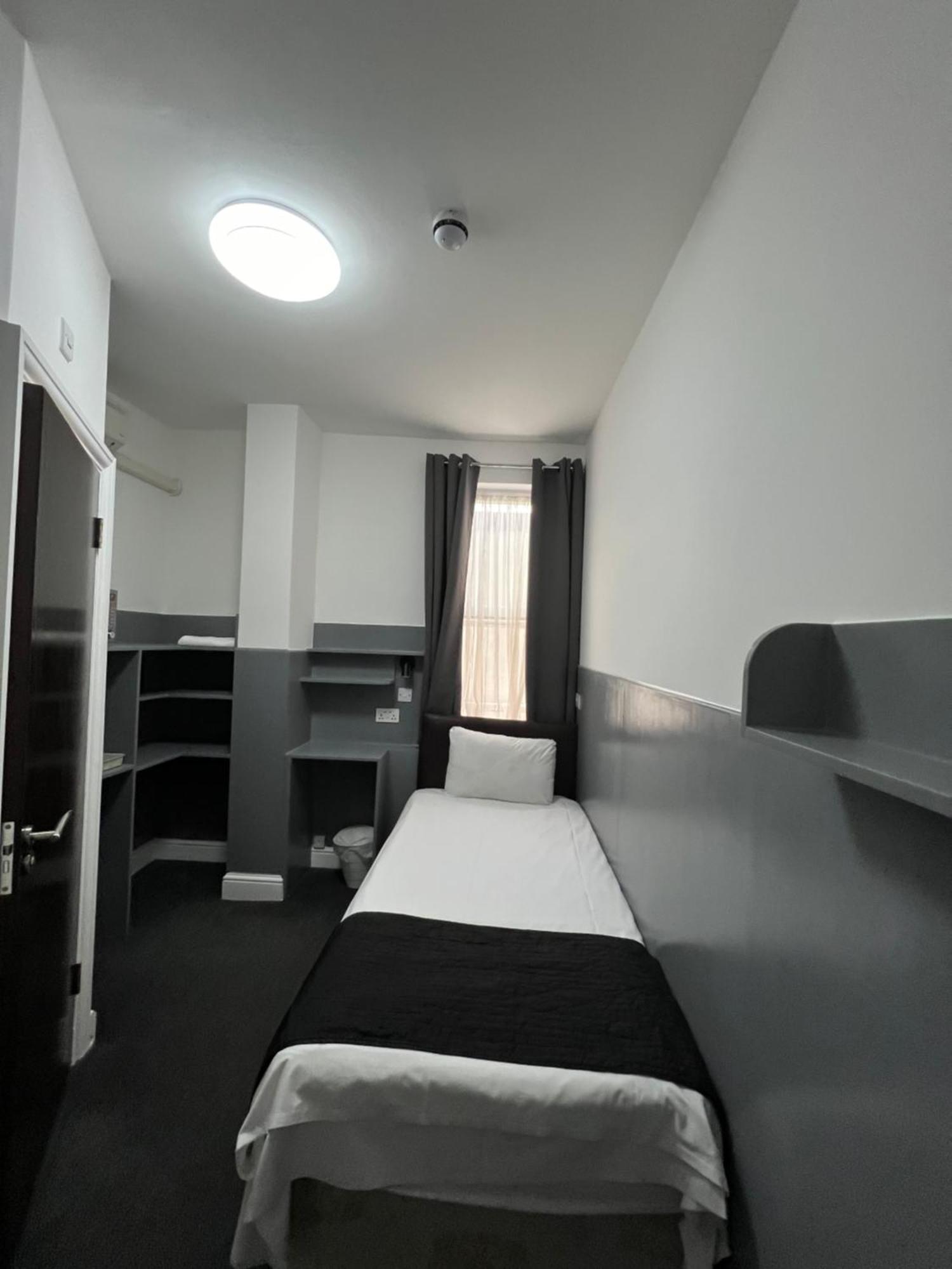 Plaza London Hotel Екстериор снимка