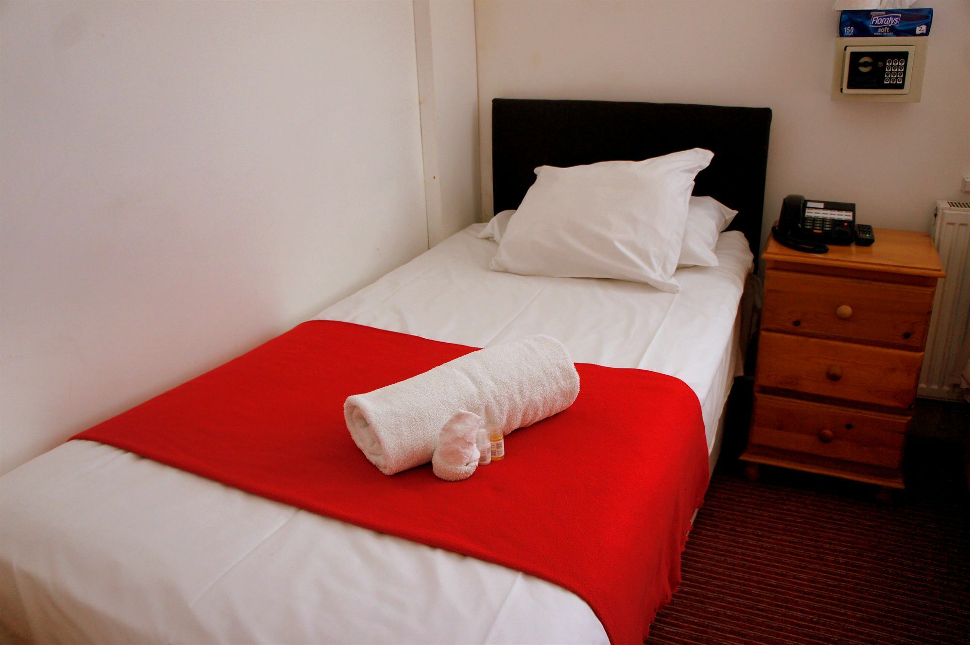 Plaza London Hotel Екстериор снимка